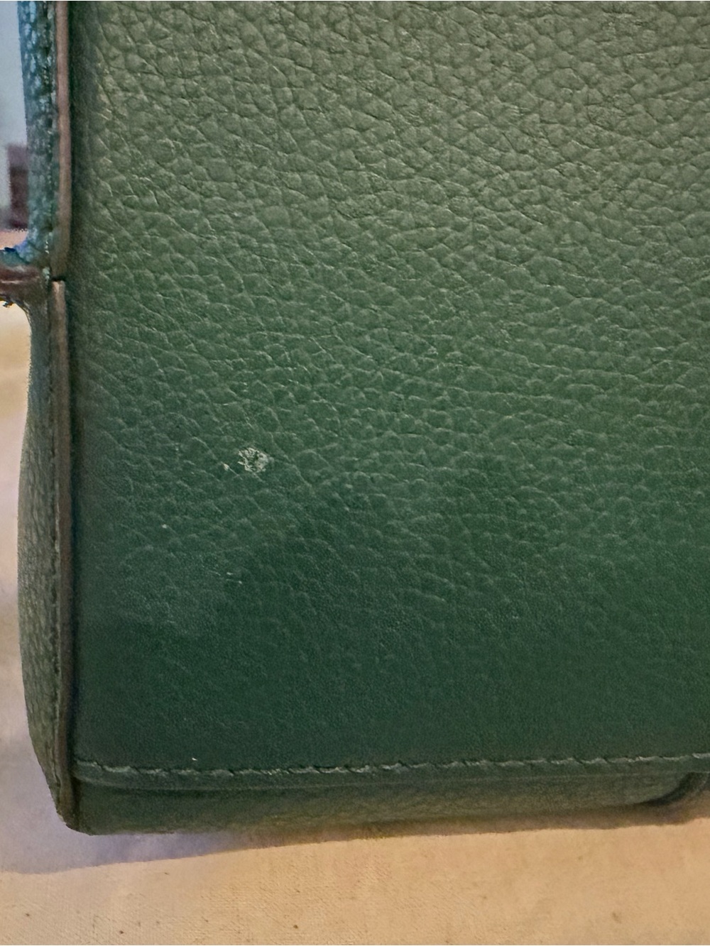 Tory Burch Emerald Green Pebbled Leather Tote with Navy Tag - Picture 5 of 11